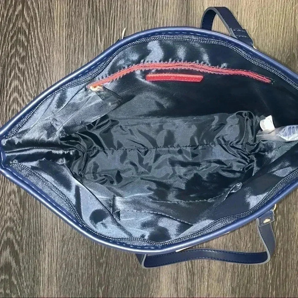 Tommy Hilfiger Shopper Bag​​ - Picture 8 of 10